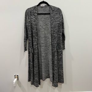 GREY AND WHITE MAXI CARDIGAN